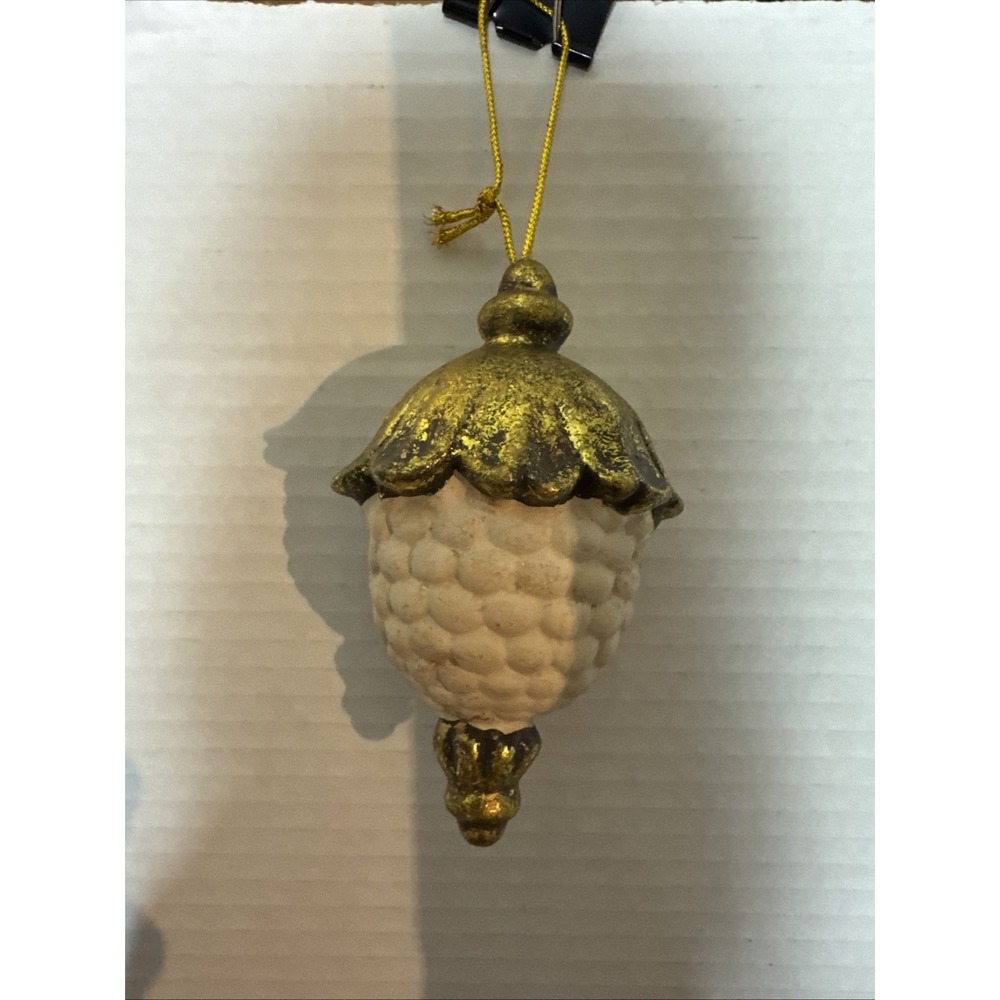 Friendly Home Acorn Ornament Golden Christmas Tree Resin 4" ORN68